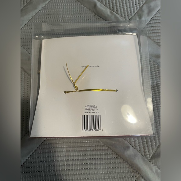 Gold star Christmas tree topper - Picture 2 of 3